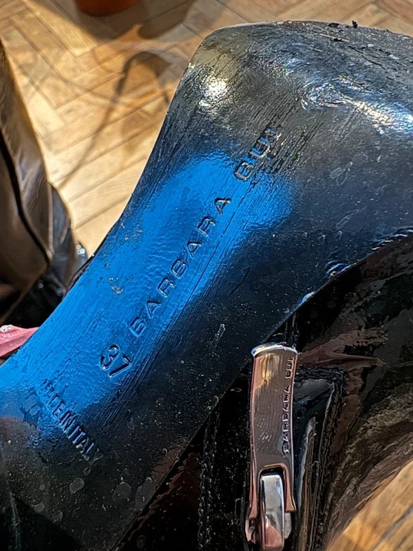 Bottes hautes noires à talons – photo 7